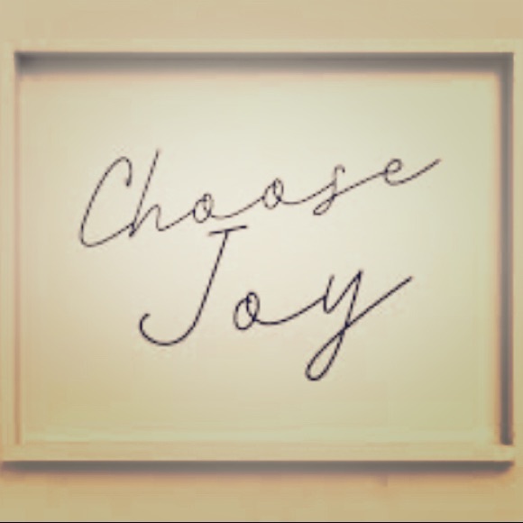 Buy With Confidence! Posh Ambassador & Top Seller! - Picture 1 of 2